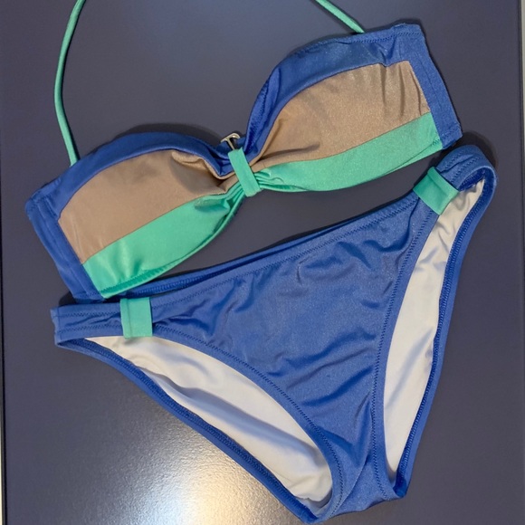 Victoria’s Secret 2-Piece Bandeau Bikini Swim Set - Picture 1 of 7